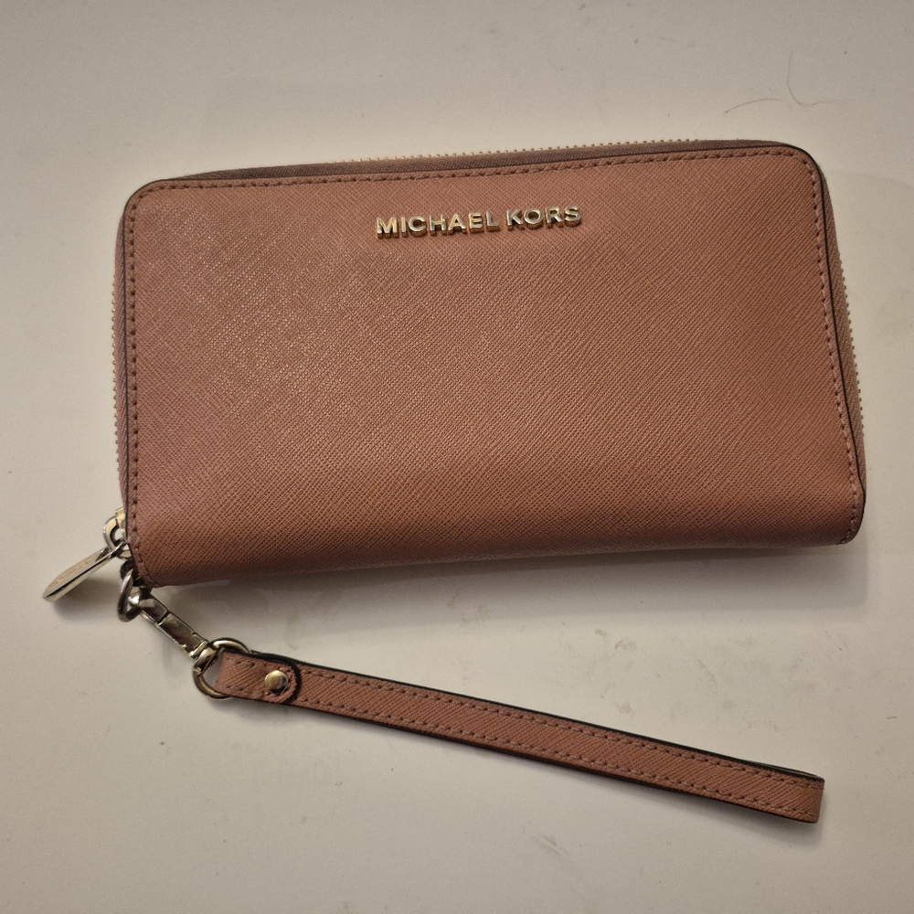 Michael Kors Pink Wristlet Phone Wallet